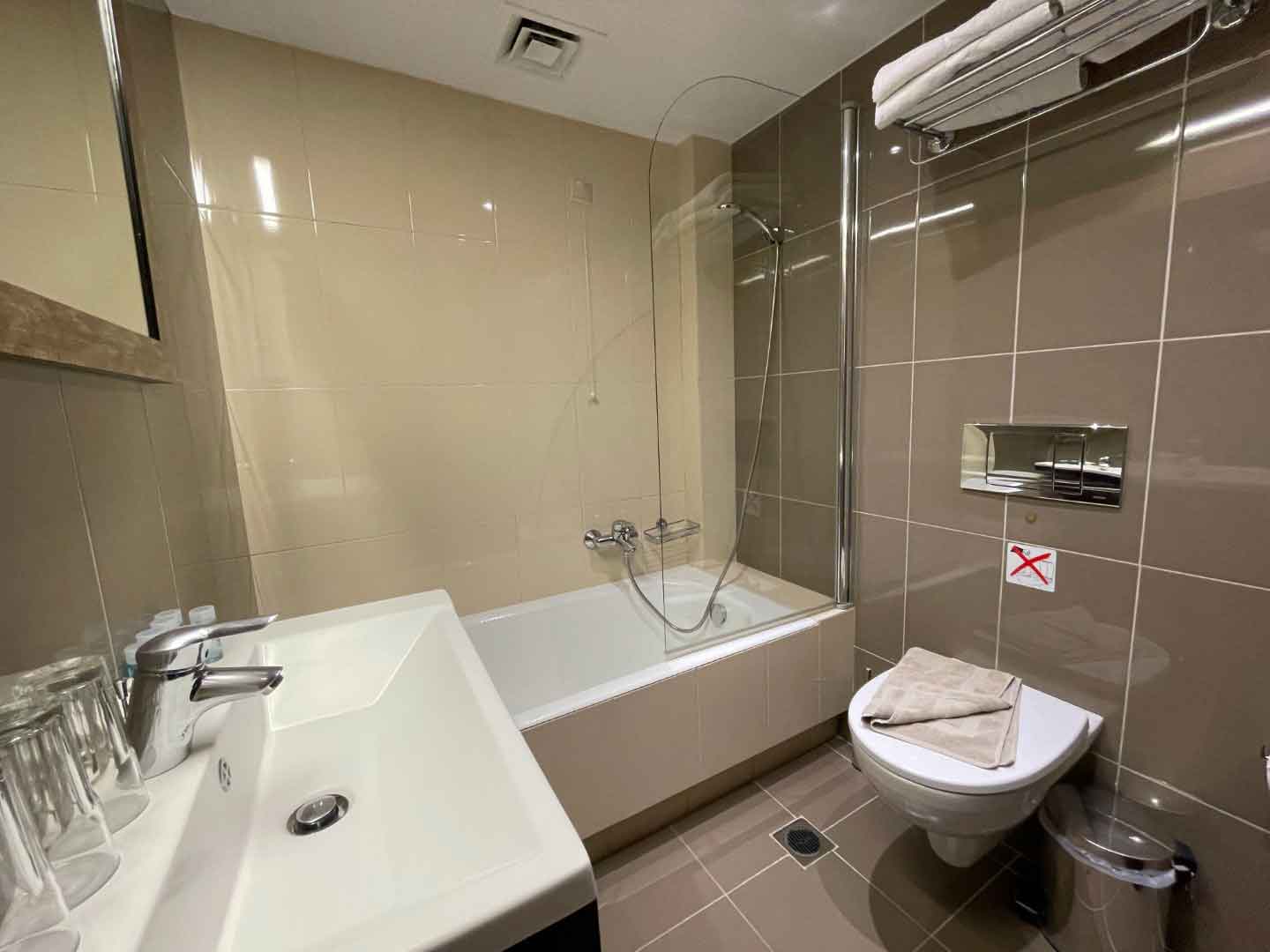 Single Room Bathroom